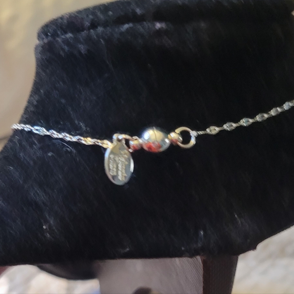 Melania Clara NWT Silver Multi-Color Star Necklace - Picture 4 of 8